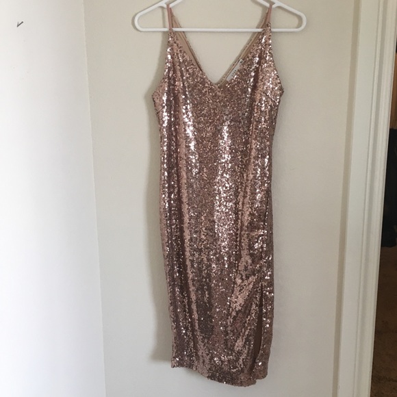 Lush Dresses & Skirts - {Lush} rose gold sequin embellished dress